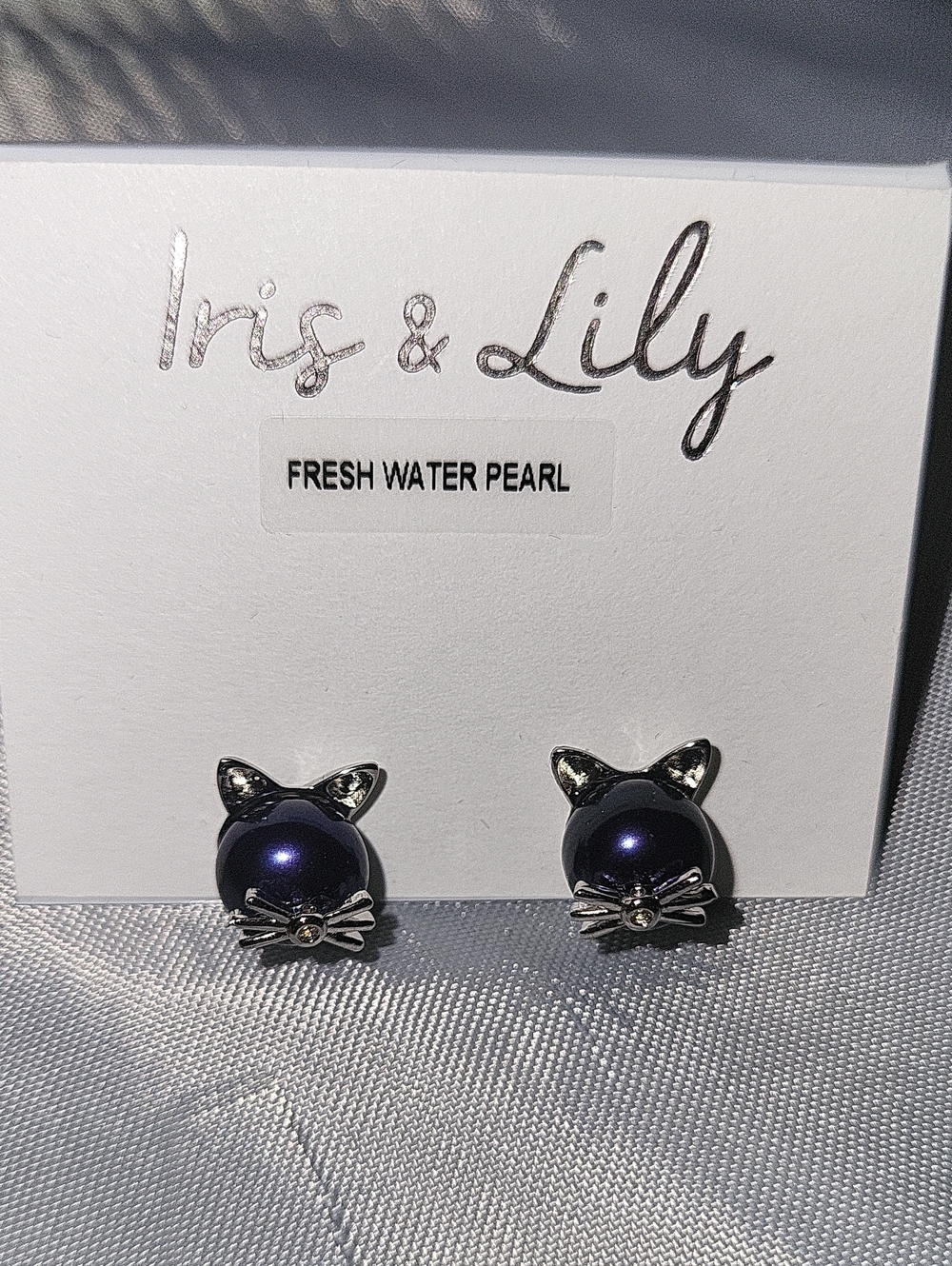 Purple Cat Freshwater Pearl Stud Earrings